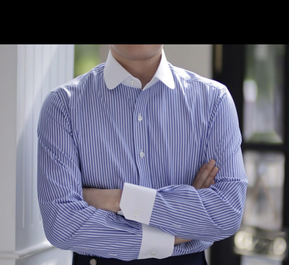 Bespoke shirt collar detail